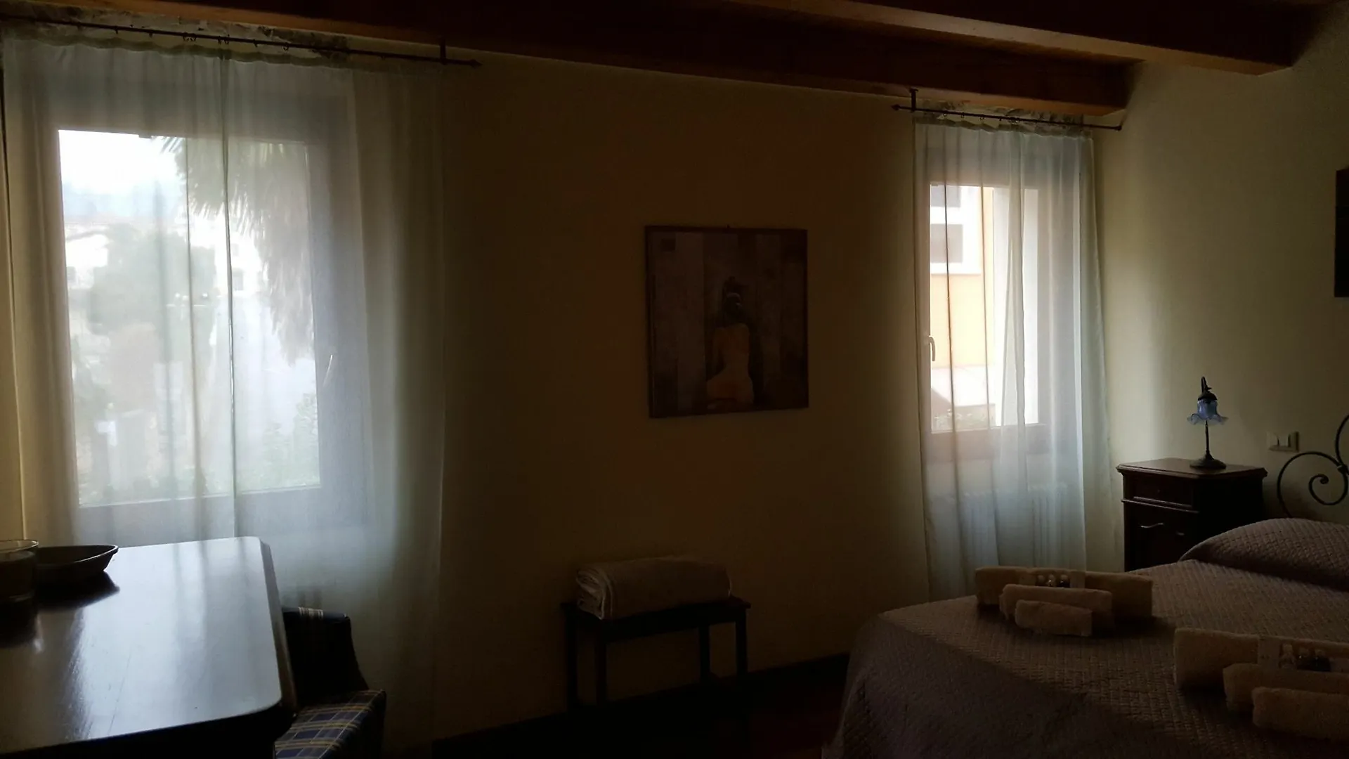 Verona4Rent Deborah Verona