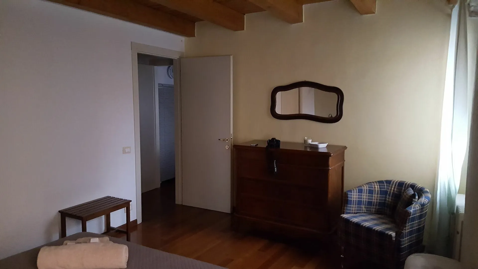 Verona4Rent Deborah 0*, Verona