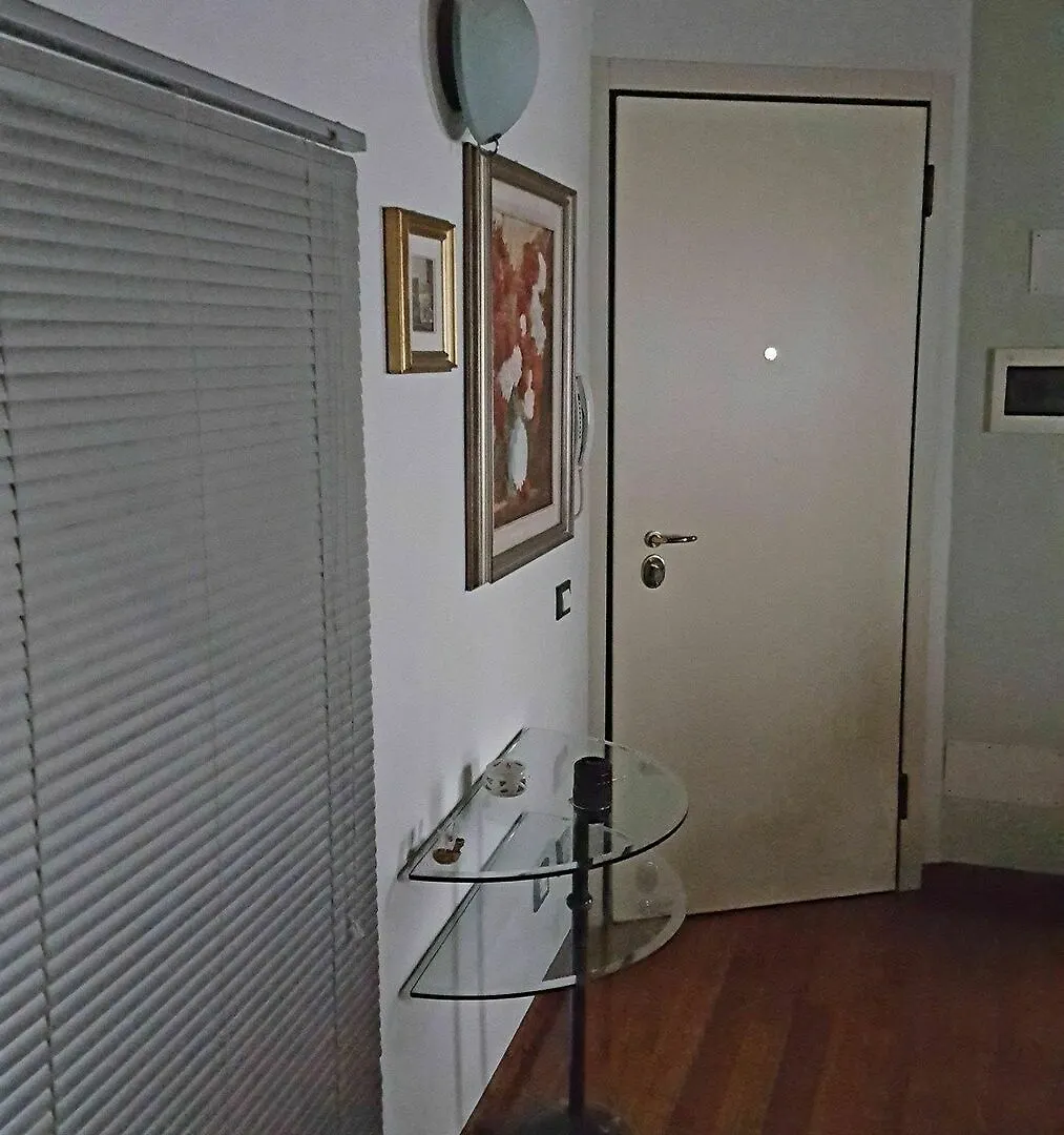 Verona4Rent Deborah Apartment